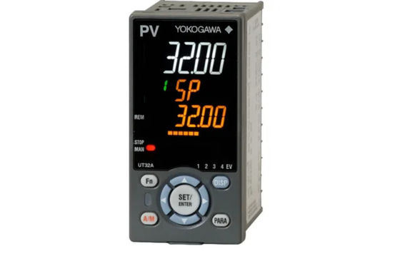 21.6VDC 28VDC Bộ điều khiển nhiệt độ Yokogawa UT32A-000-11-00