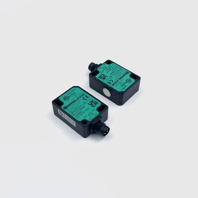 P&F Through-beam Ultrasonic Barrier UBE800-F77-SE2-V31